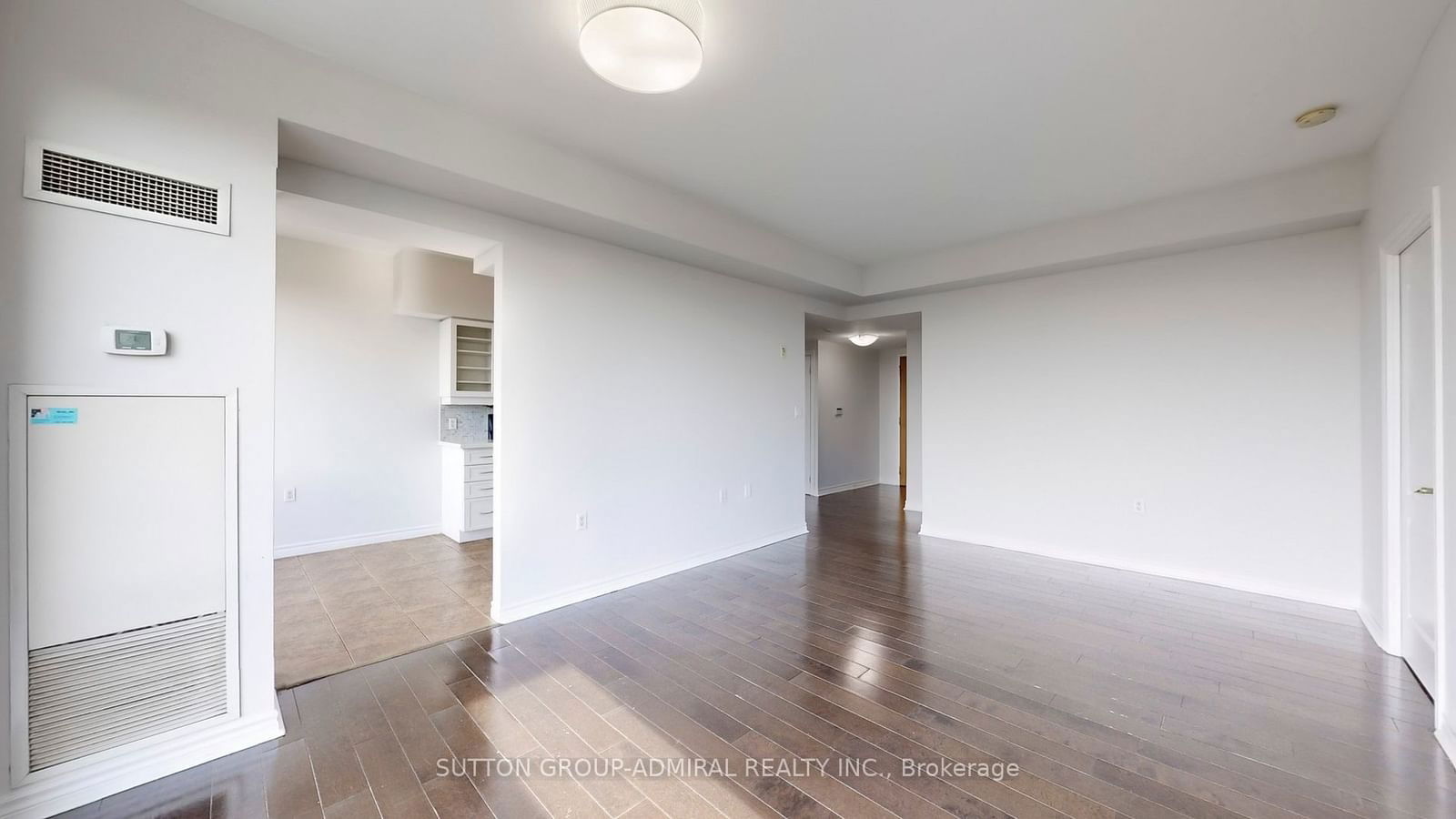 3830 Bathurst St, unit PH809 for sale