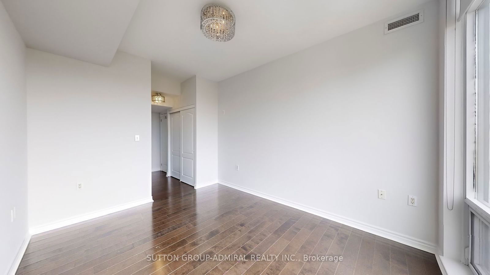 3830 Bathurst St, unit PH809 for sale