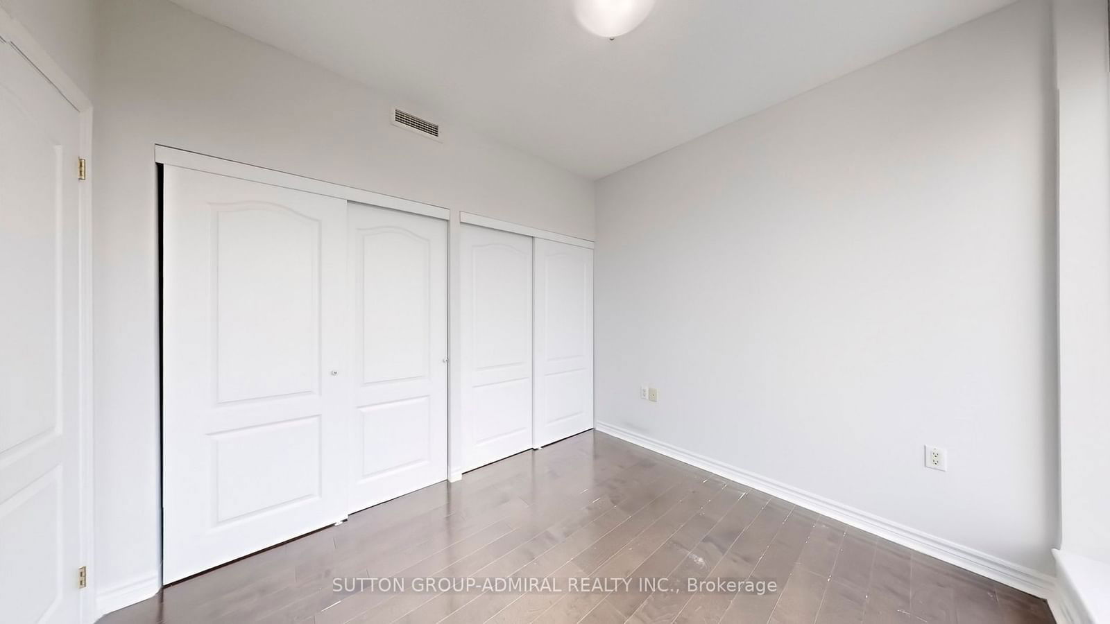 3830 Bathurst St, unit PH809 for sale