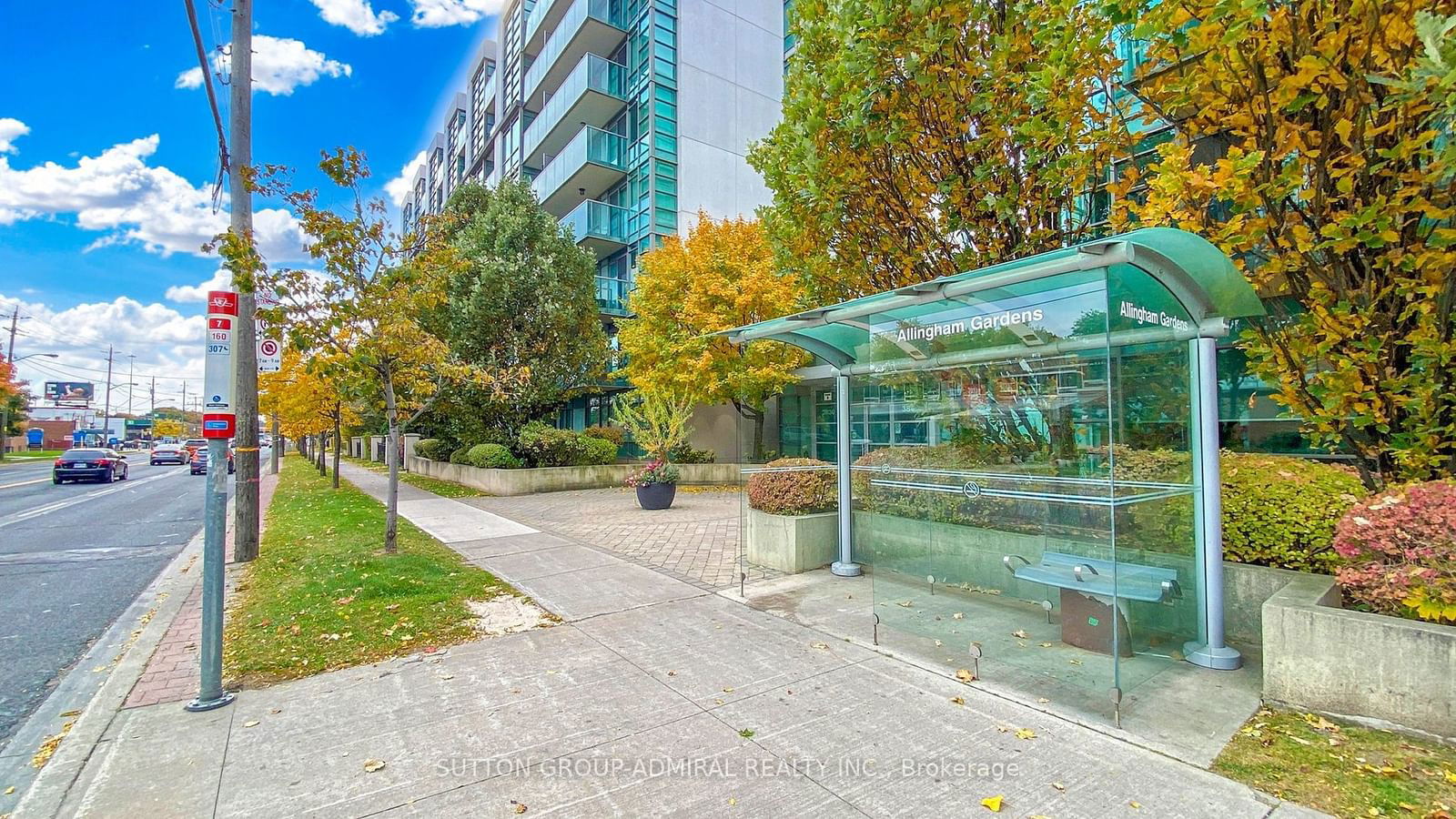 3830 Bathurst St, unit PH809 for sale