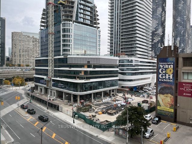 Residences of the World Trade Centre, Downtown, Toronto