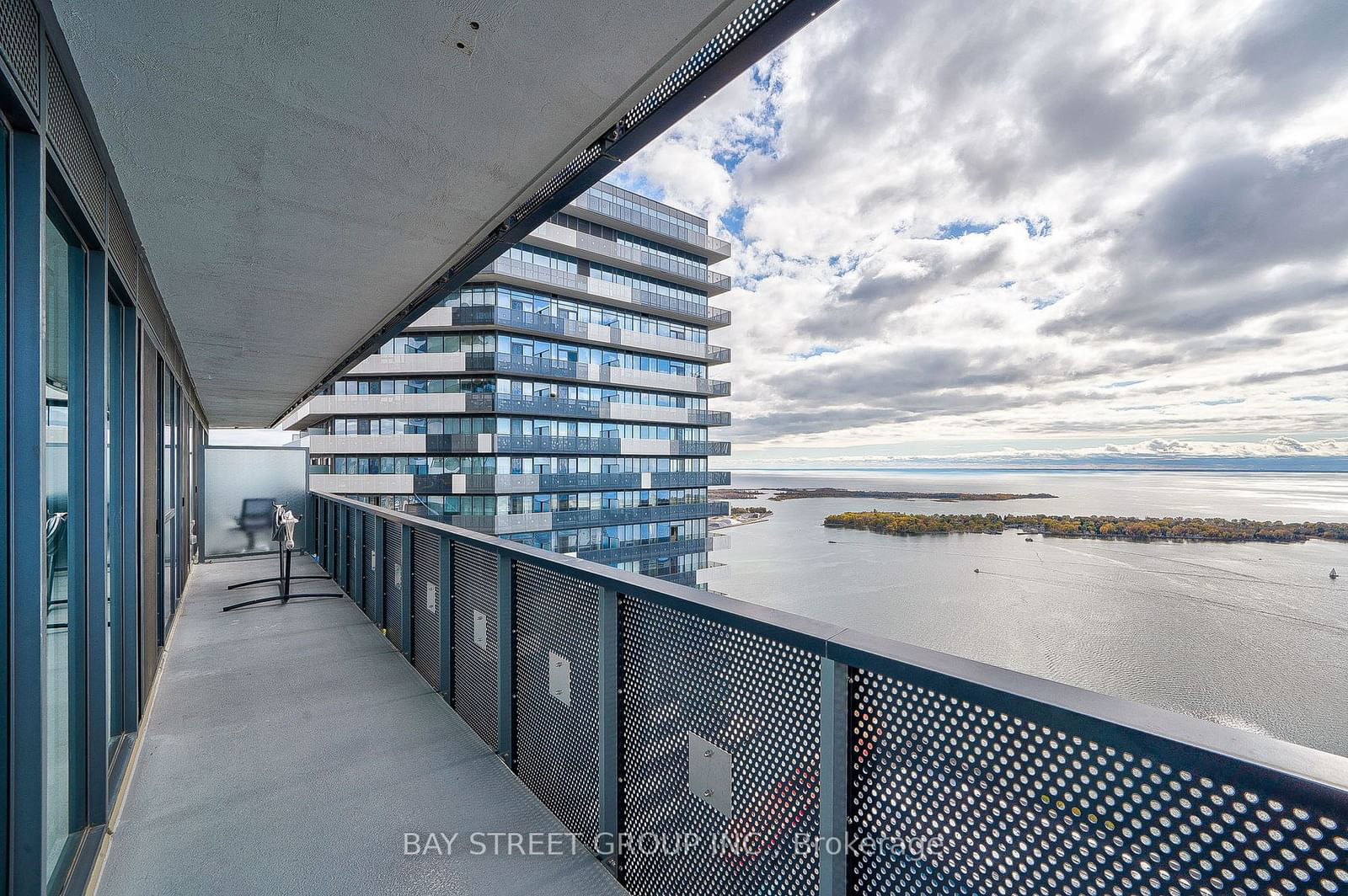 55 Cooper St, unit 7111 for sale