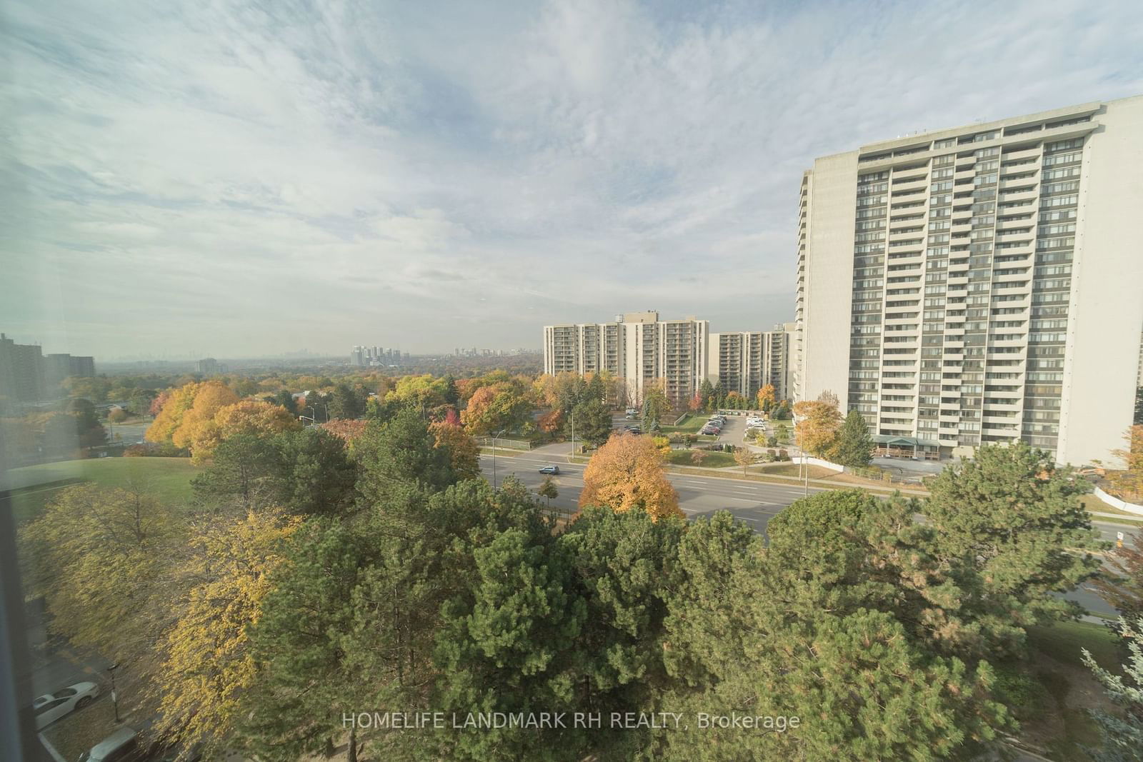 3303 Don Mills Rd, unit 907 for rent