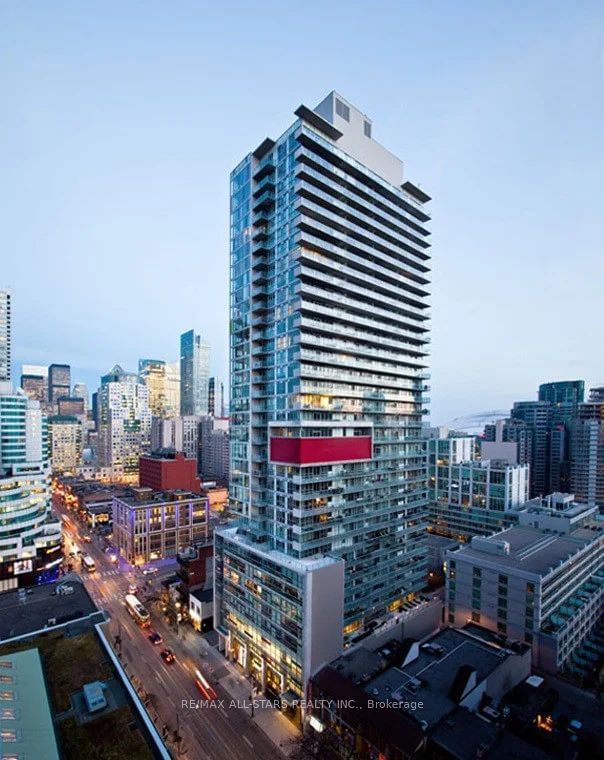 375 King St W, unit LPH3407 for sale