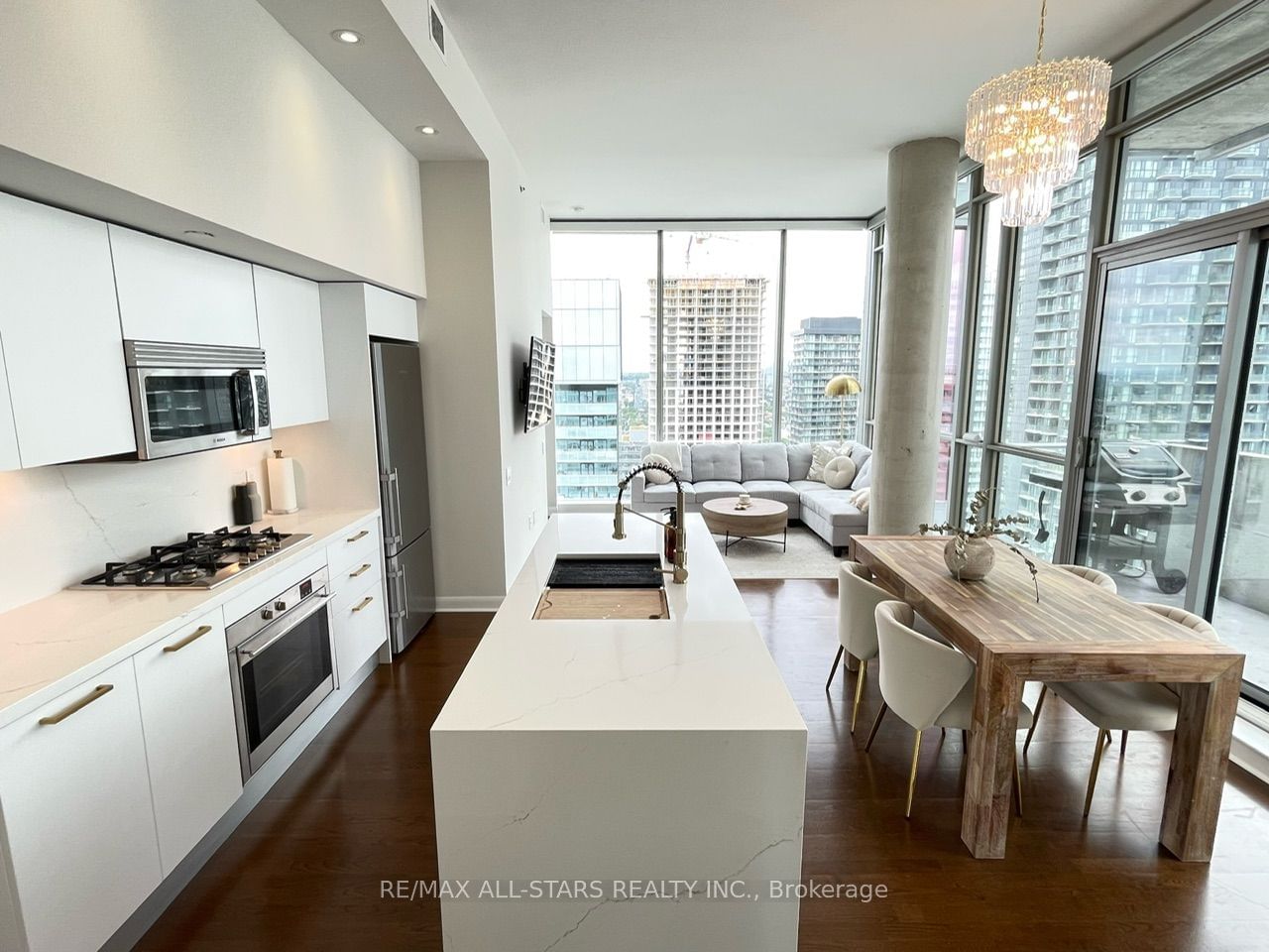 375 King St W, unit LPH3407 for sale