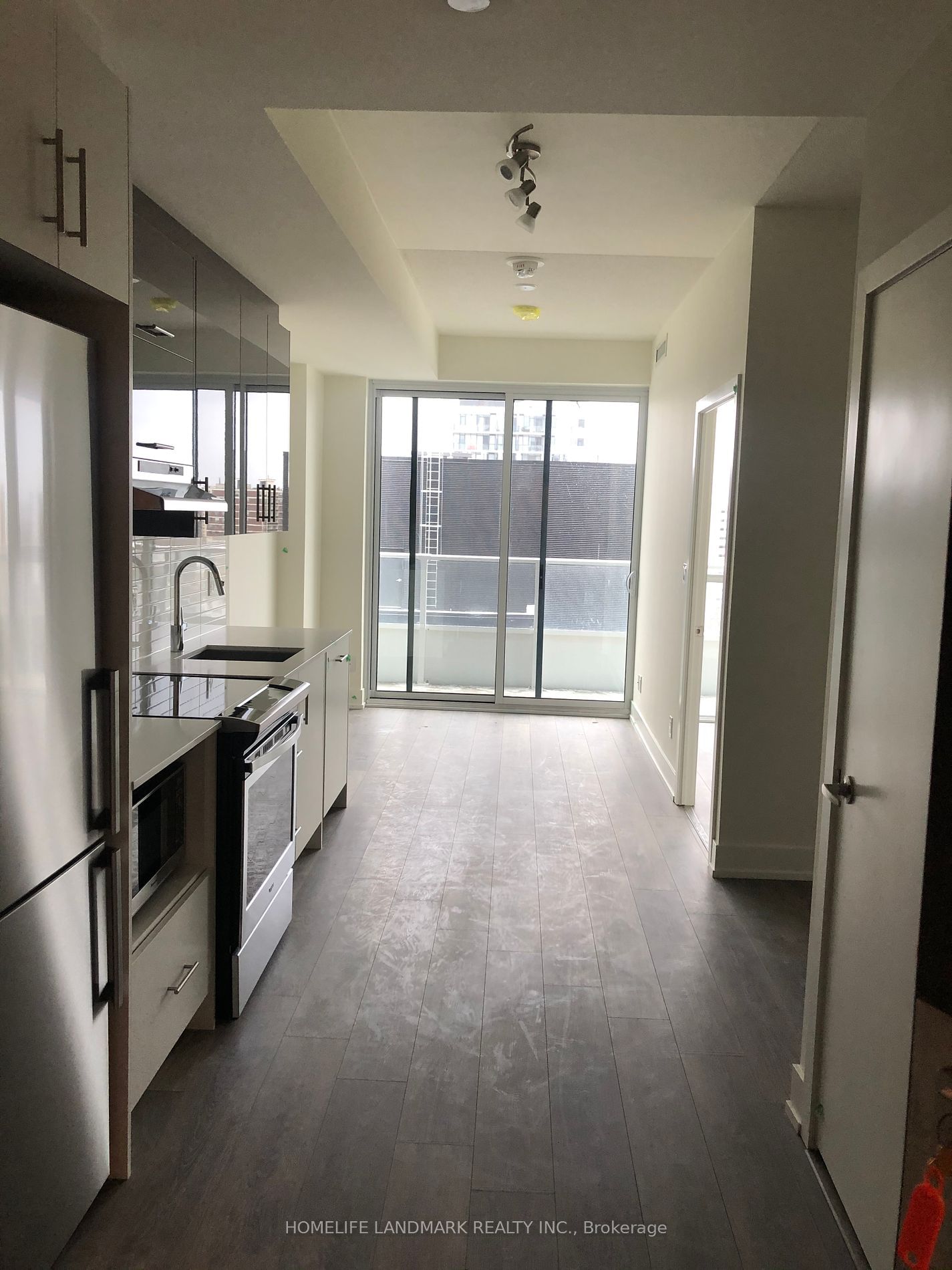 180 Fairview Mall Dr, unit 1505 for rent