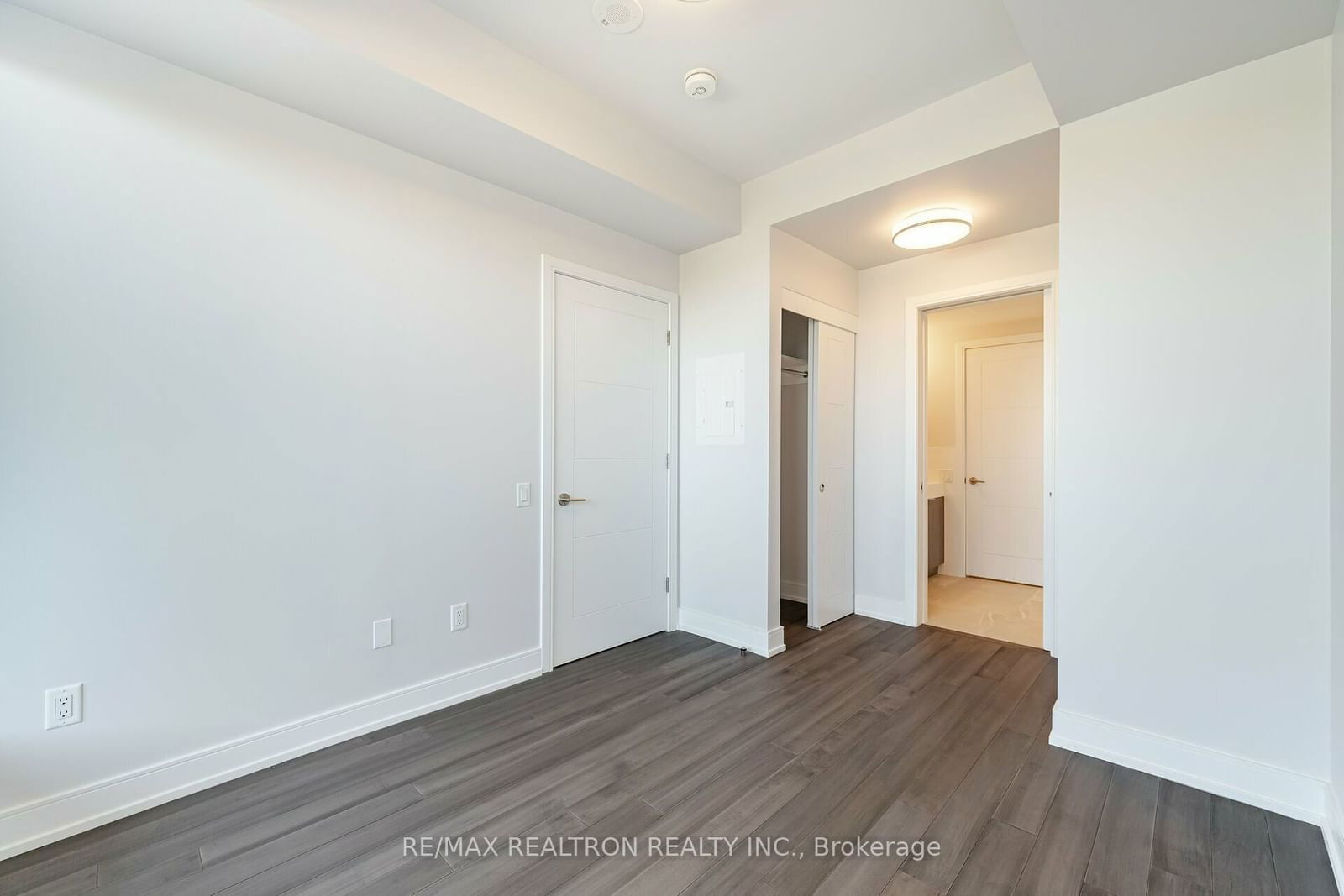 2525 Bathurst St, unit 808 for rent