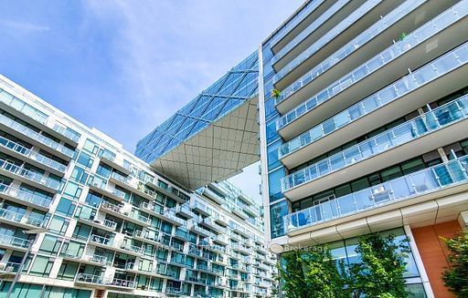 39 Queens Quay E, unit 737 for rent