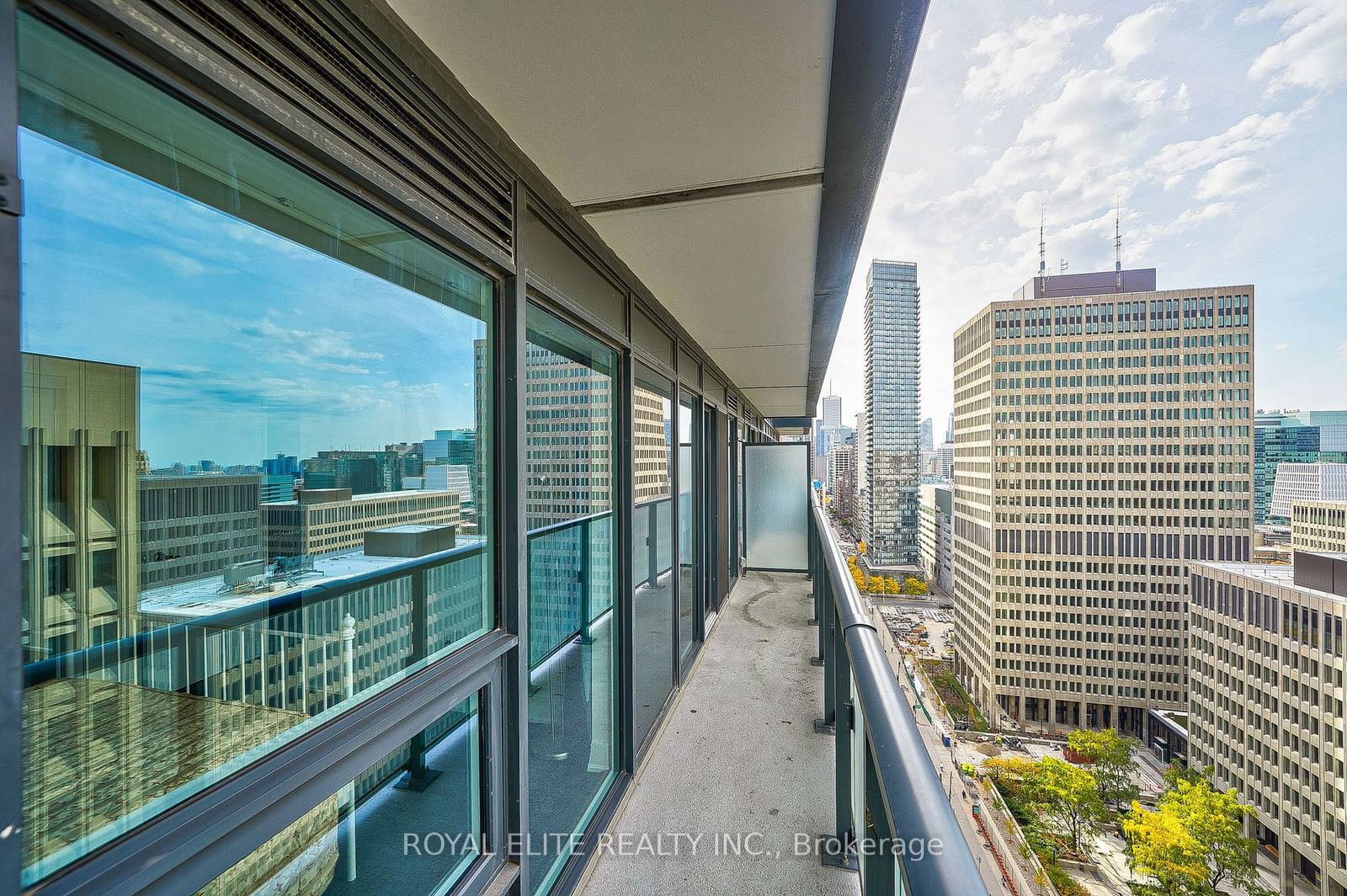 955 Bay St, unit 2109 for sale