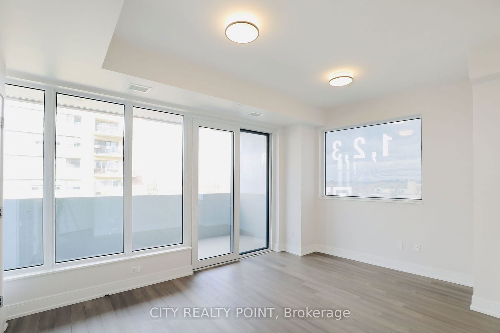 2525 Bathurst St, unit 306 for rent