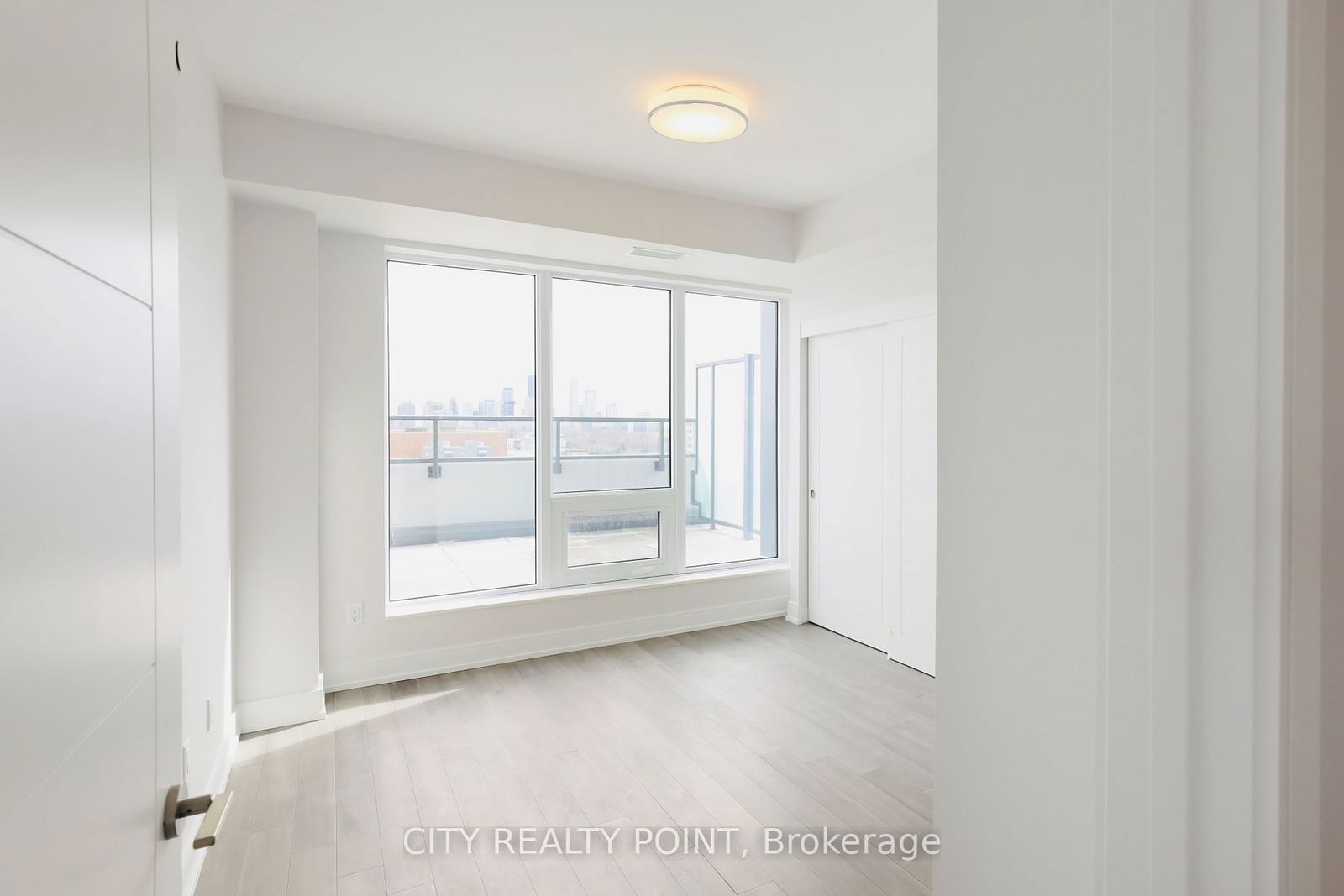 2525 Bathurst St, unit 909 for rent