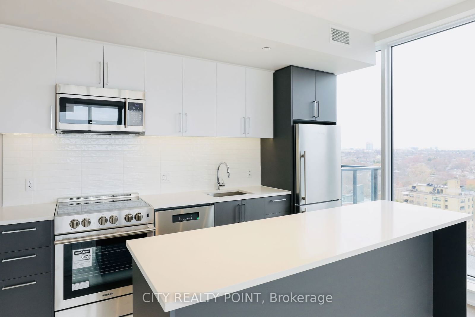 2525 Bathurst St, unit 1009 for rent