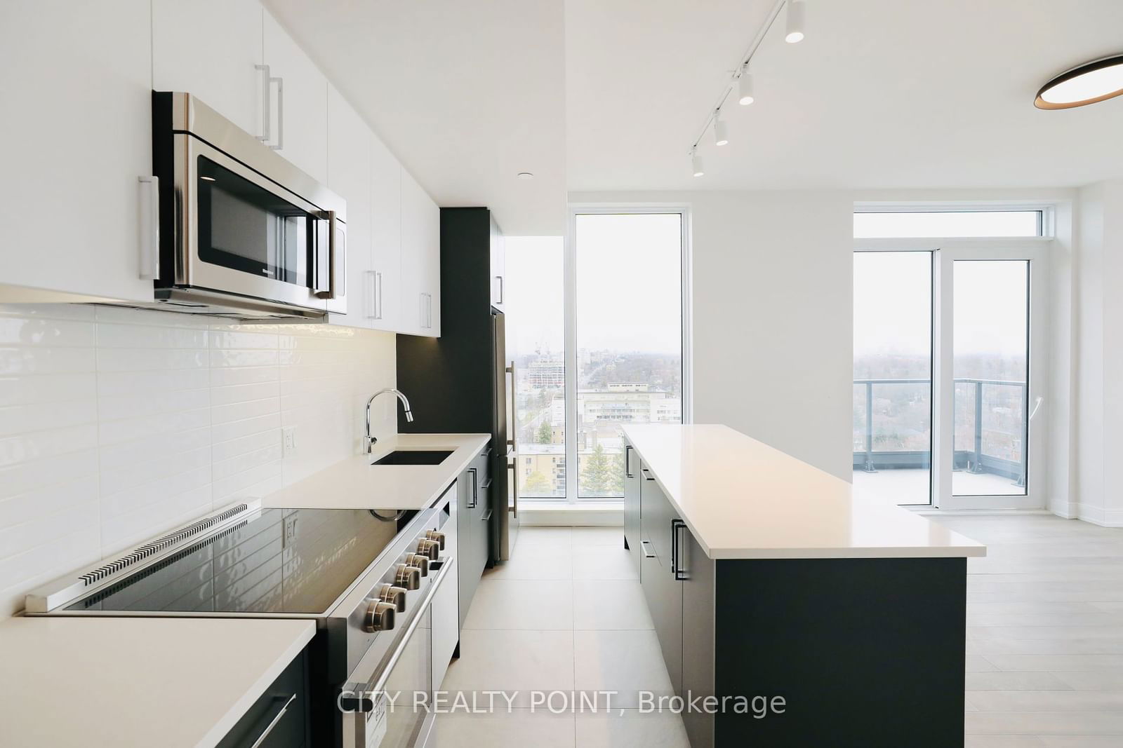 2525 Bathurst St, unit 1009 for rent