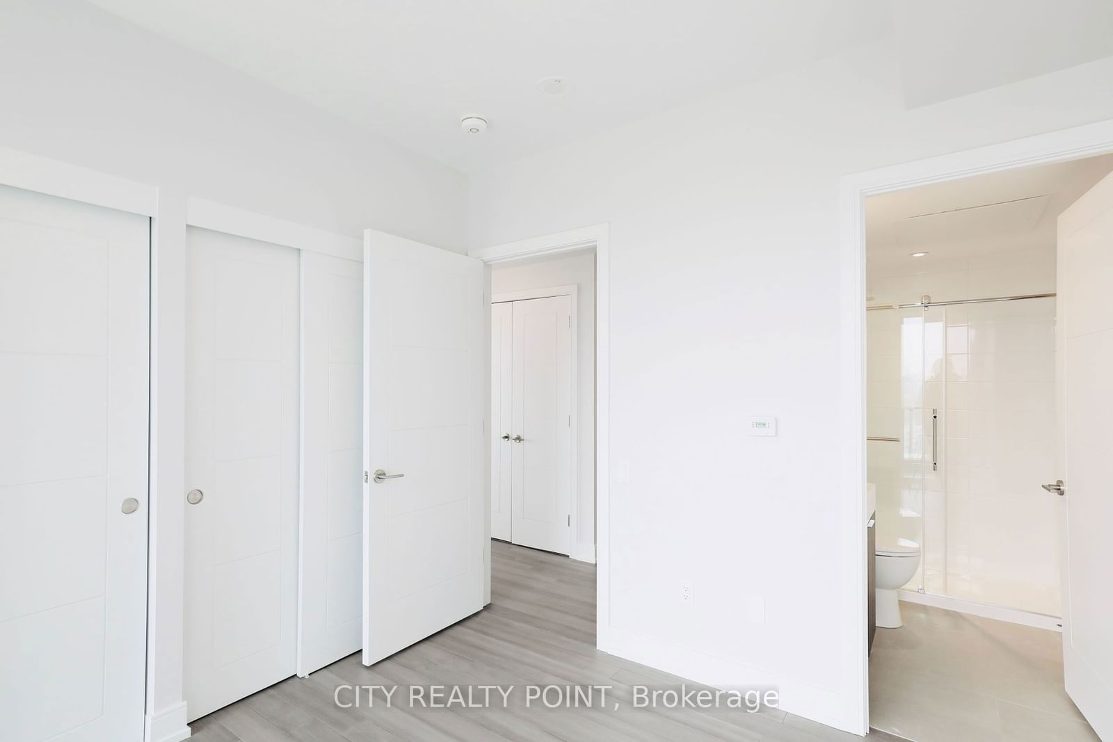 2525 Bathurst St, unit 1007 for rent