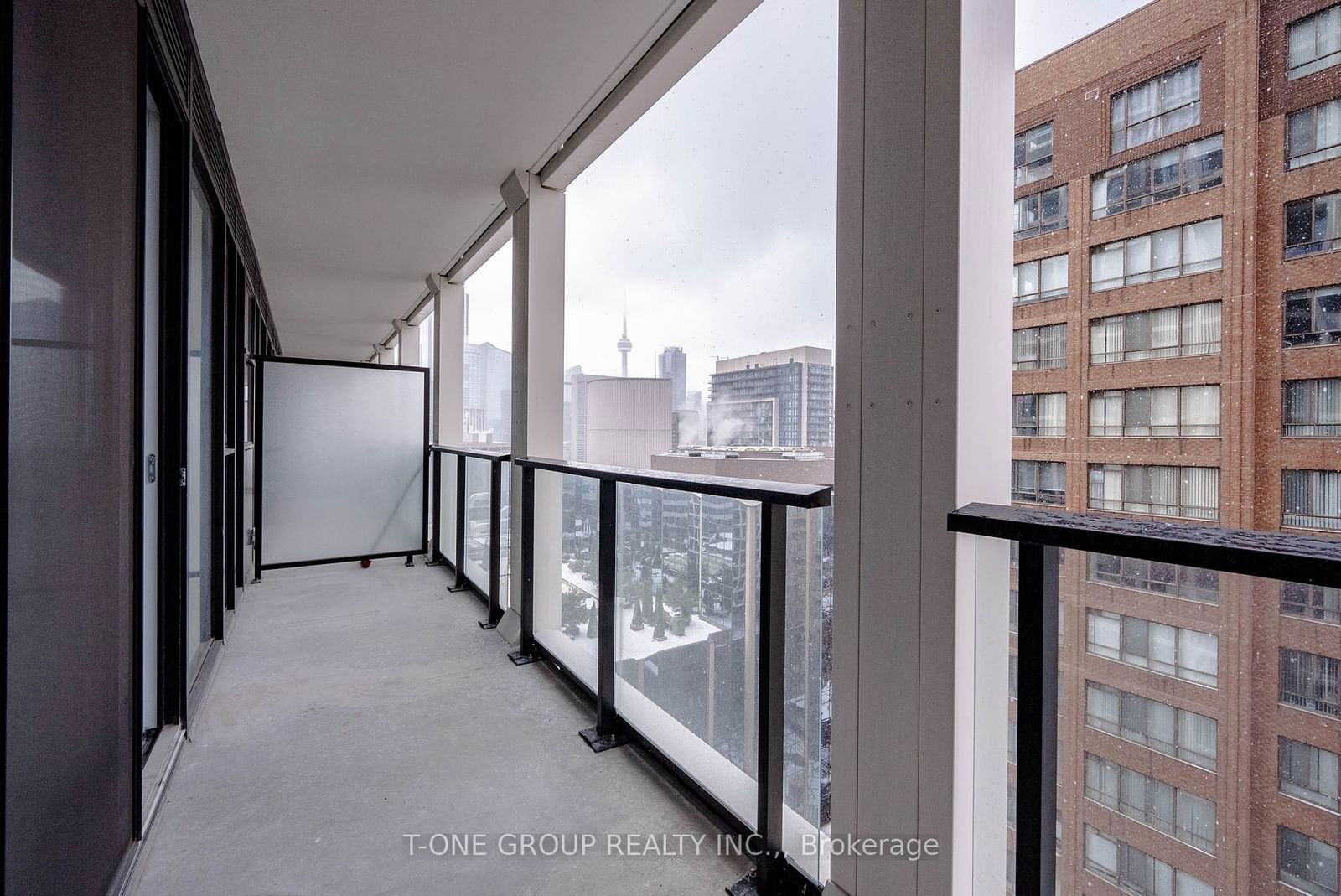 20 Edward St, unit 1712 for sale