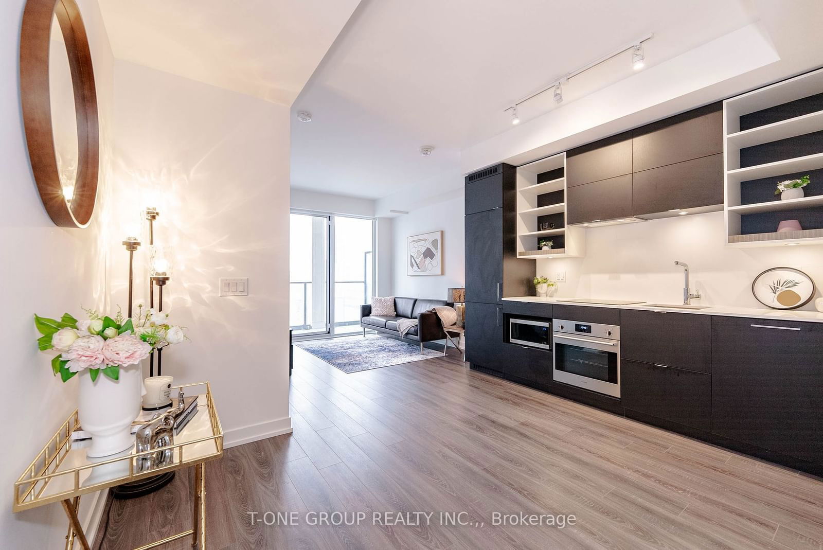 20 Edward St, unit 1712 for sale