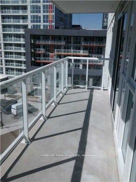 75 Queens Wharf Rd, unit 712 for rent