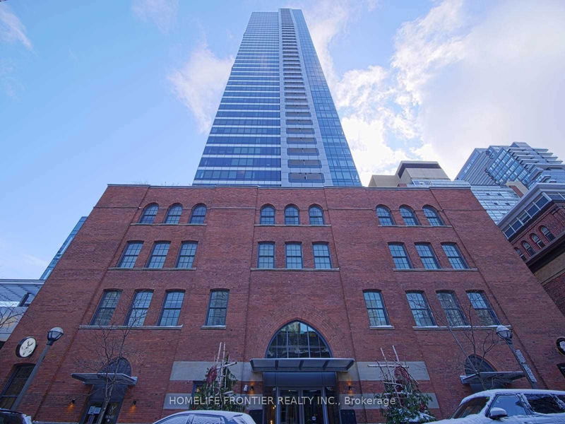 5 St Joseph St, unit 1111 for rent