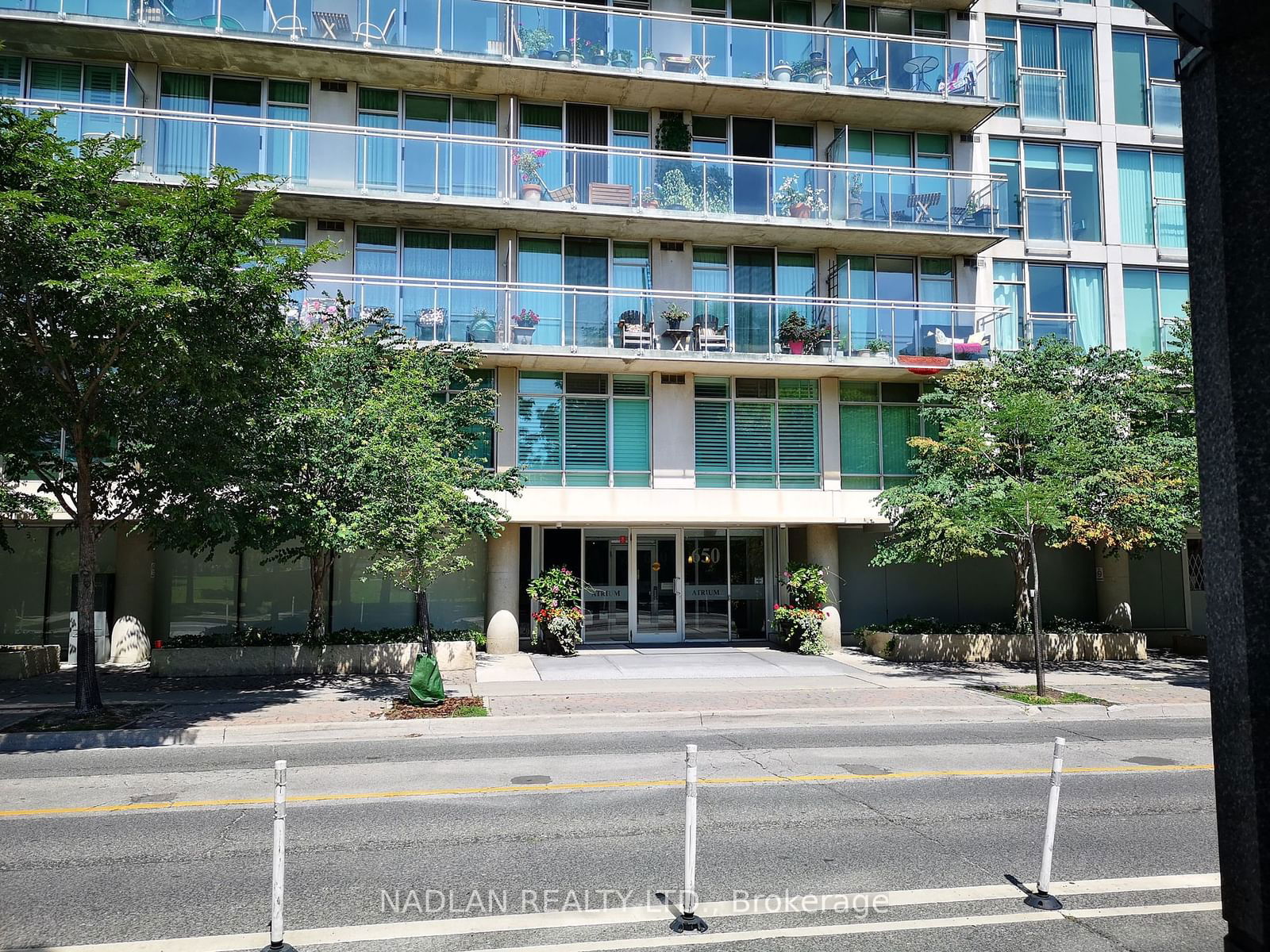 650 Queens Quay W, unit 305 for rent