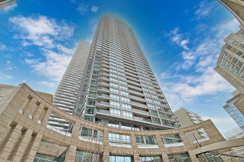 2191 Yonge St, unit 3112 for rent