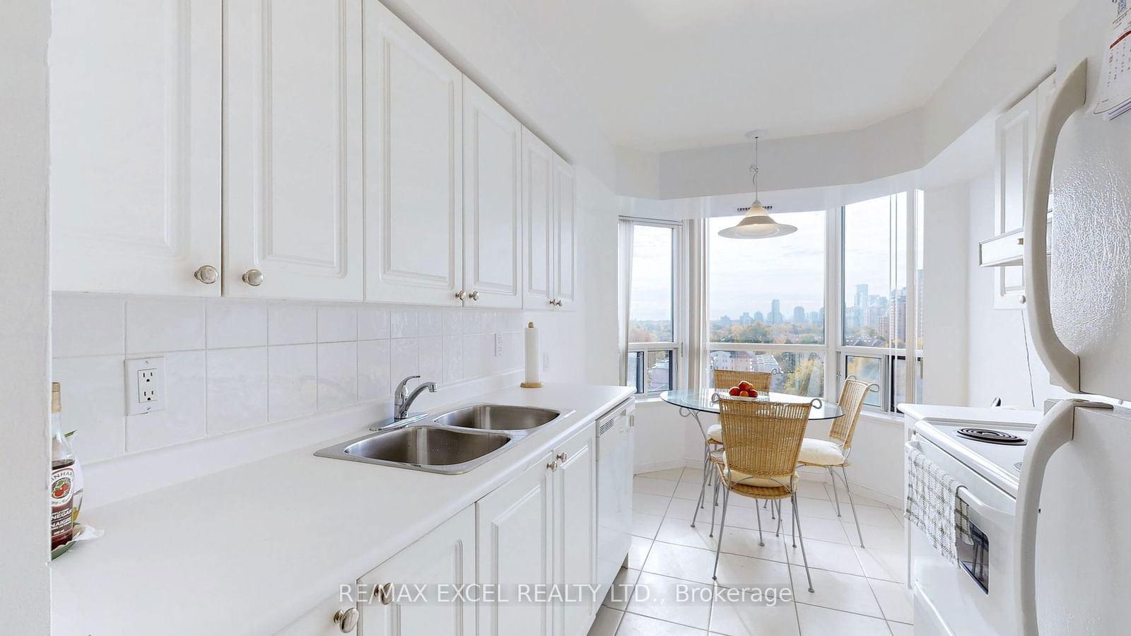 35 Finch Ave E, unit 1009 for sale