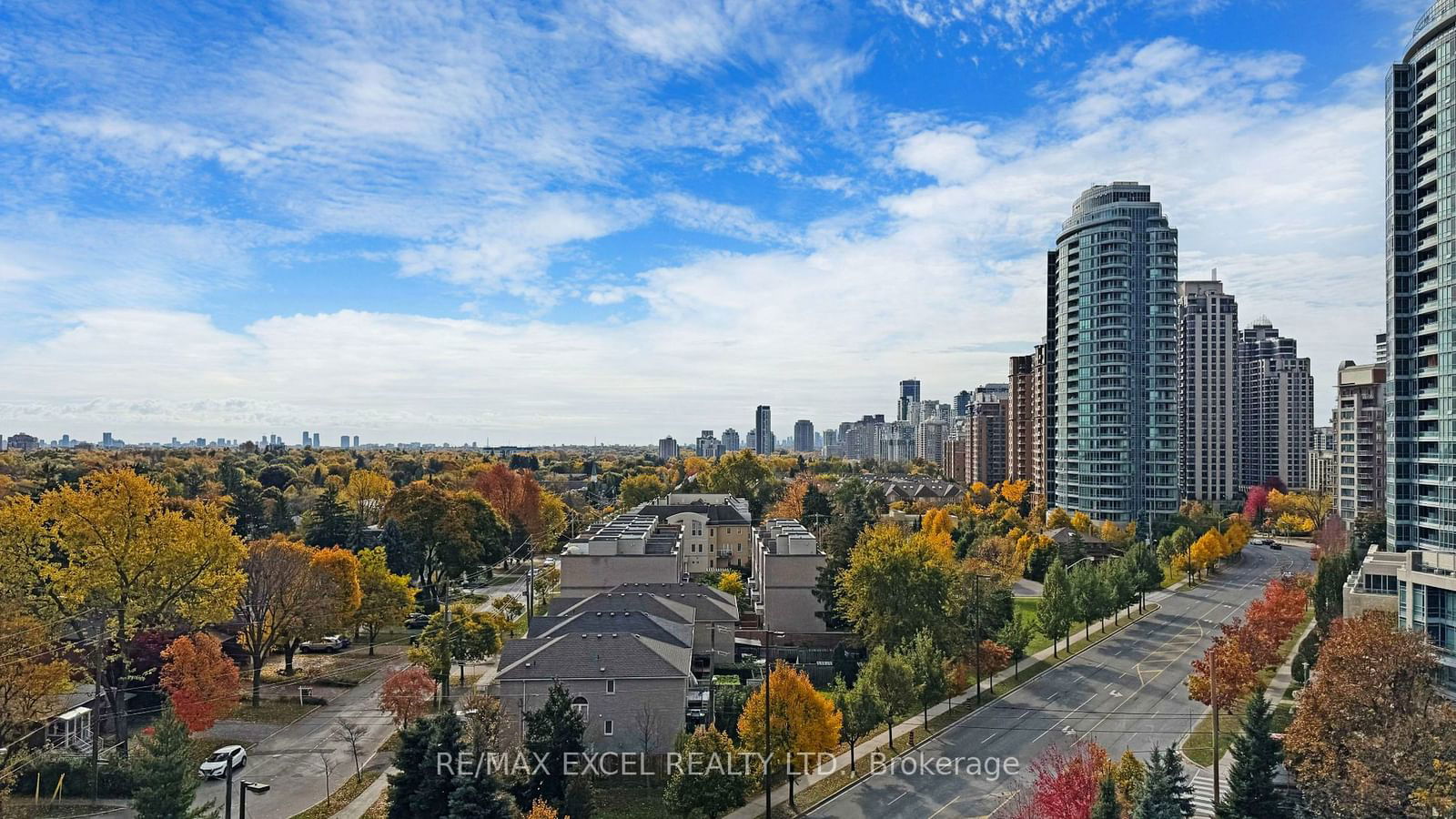 Chicago Residences, North York, Toronto