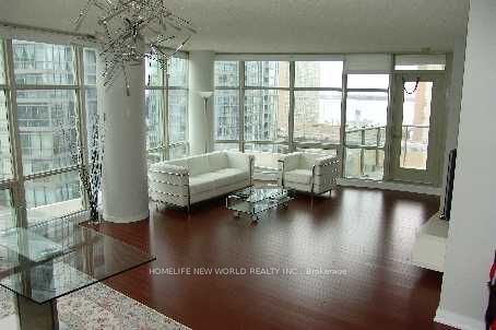 10 Navy Wharf Crt, unit 1009 for rent