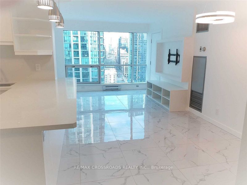 10 Yonge St, unit 2707 for rent