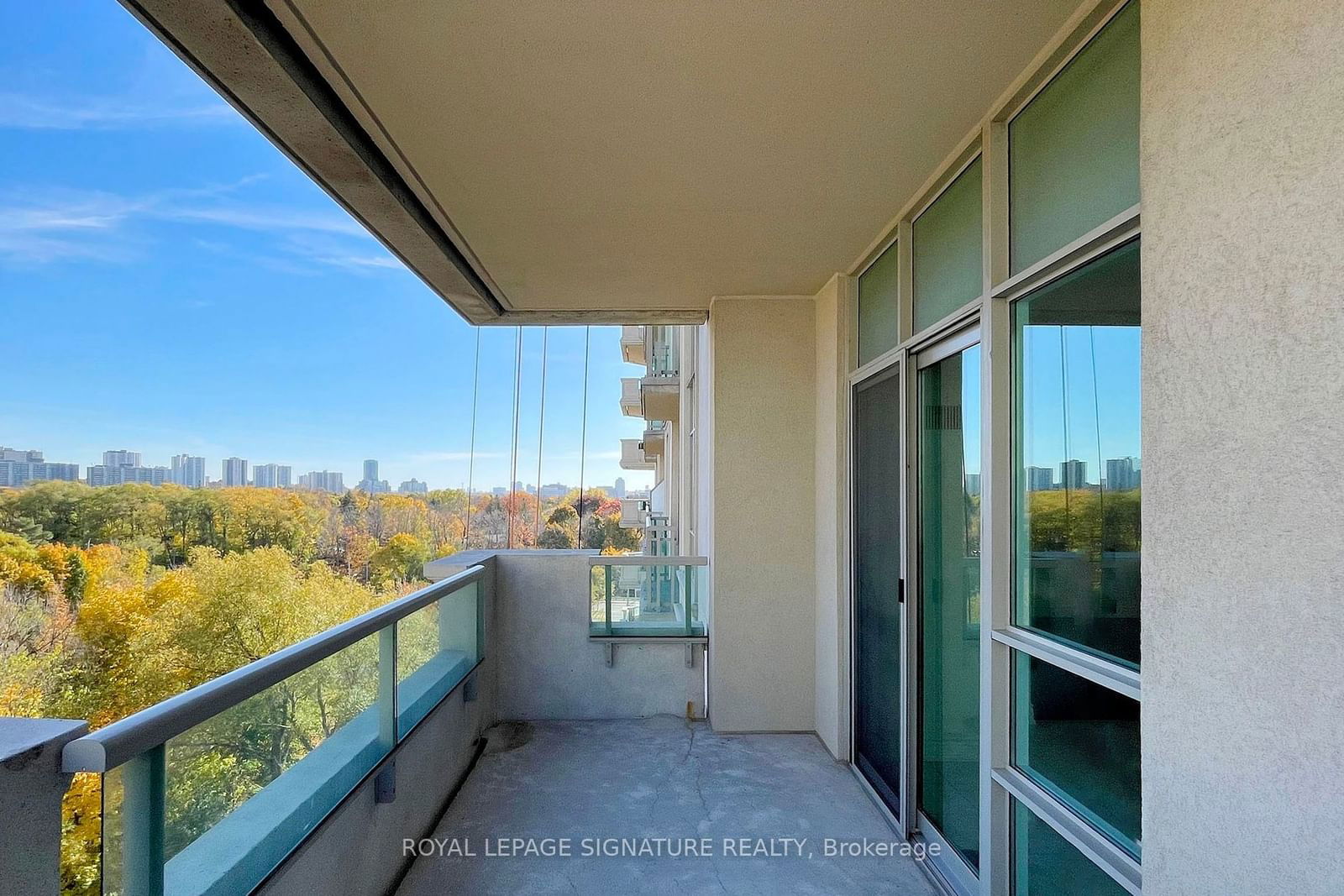 10 Bloorview Pl, unit 720 for rent