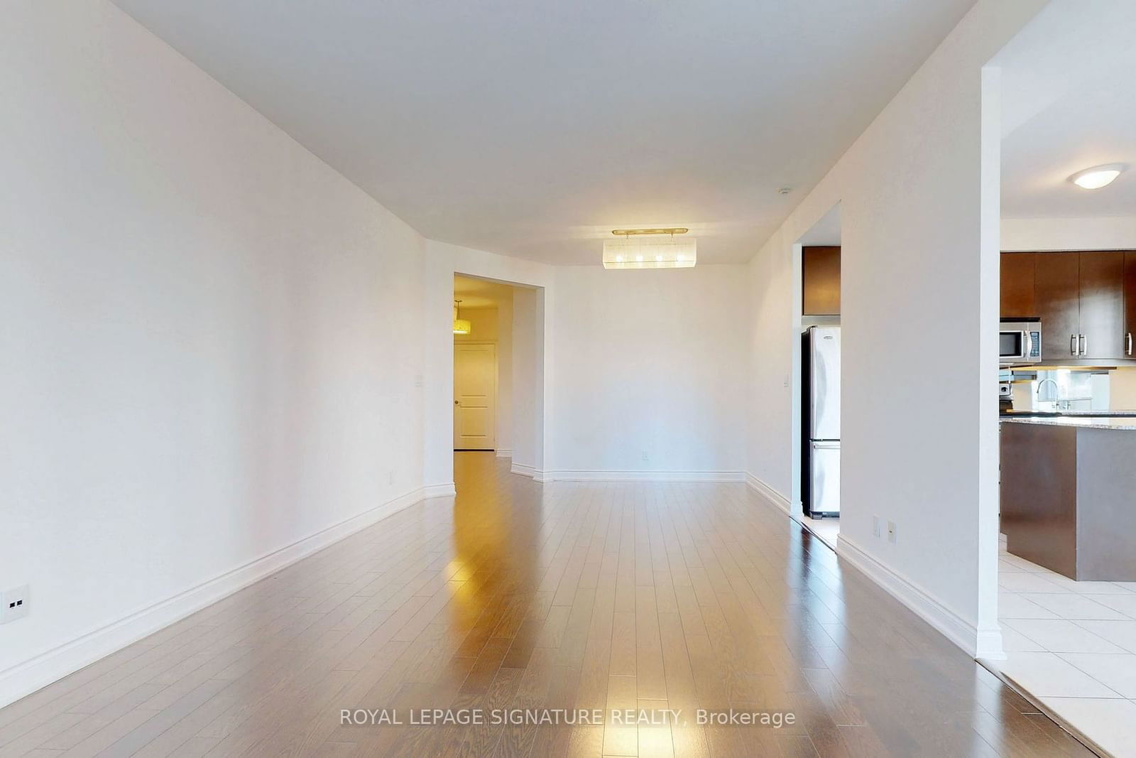 10 Bloorview Pl, unit 720 for rent