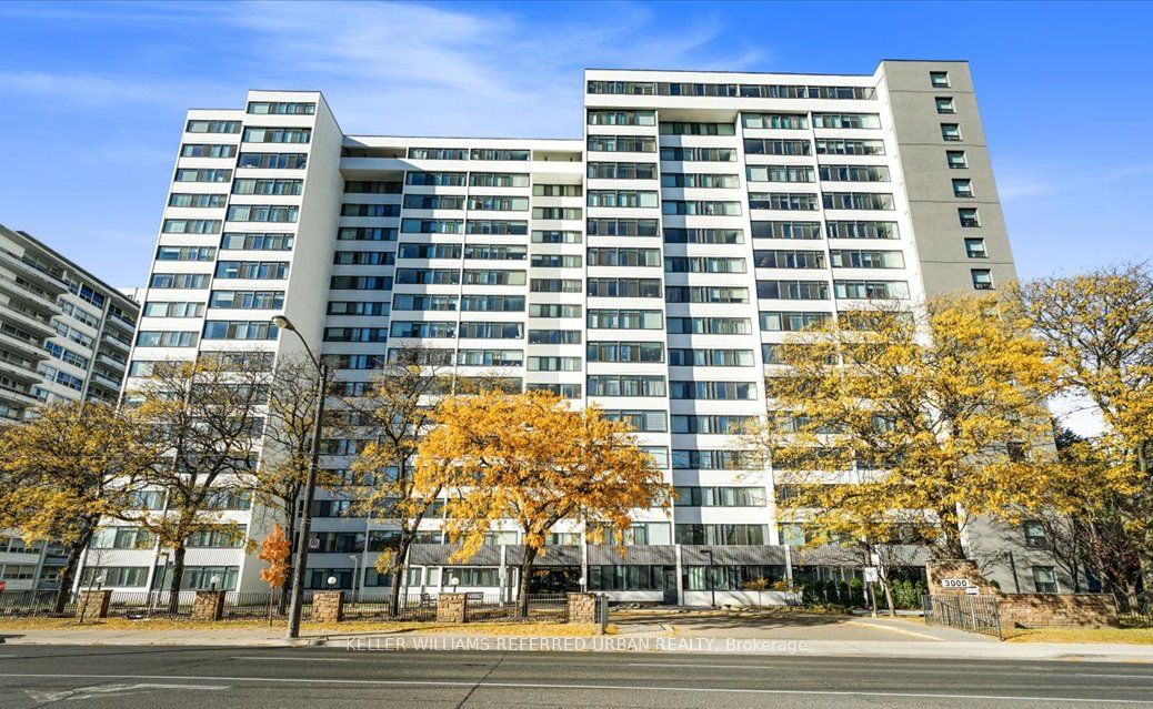 3000 Bathurst St, unit 706 for sale