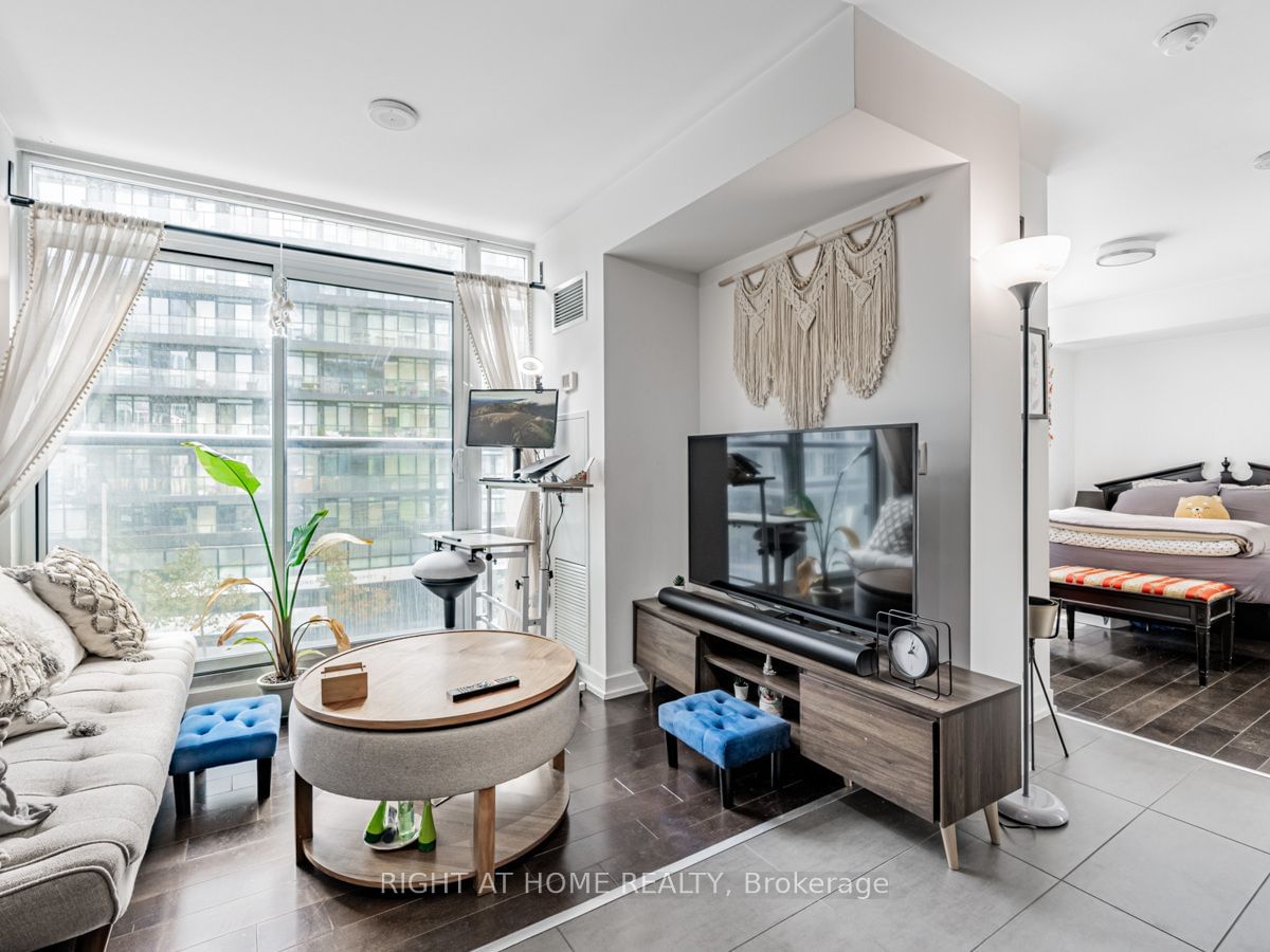 170 Fort York Blvd, unit 310 for sale