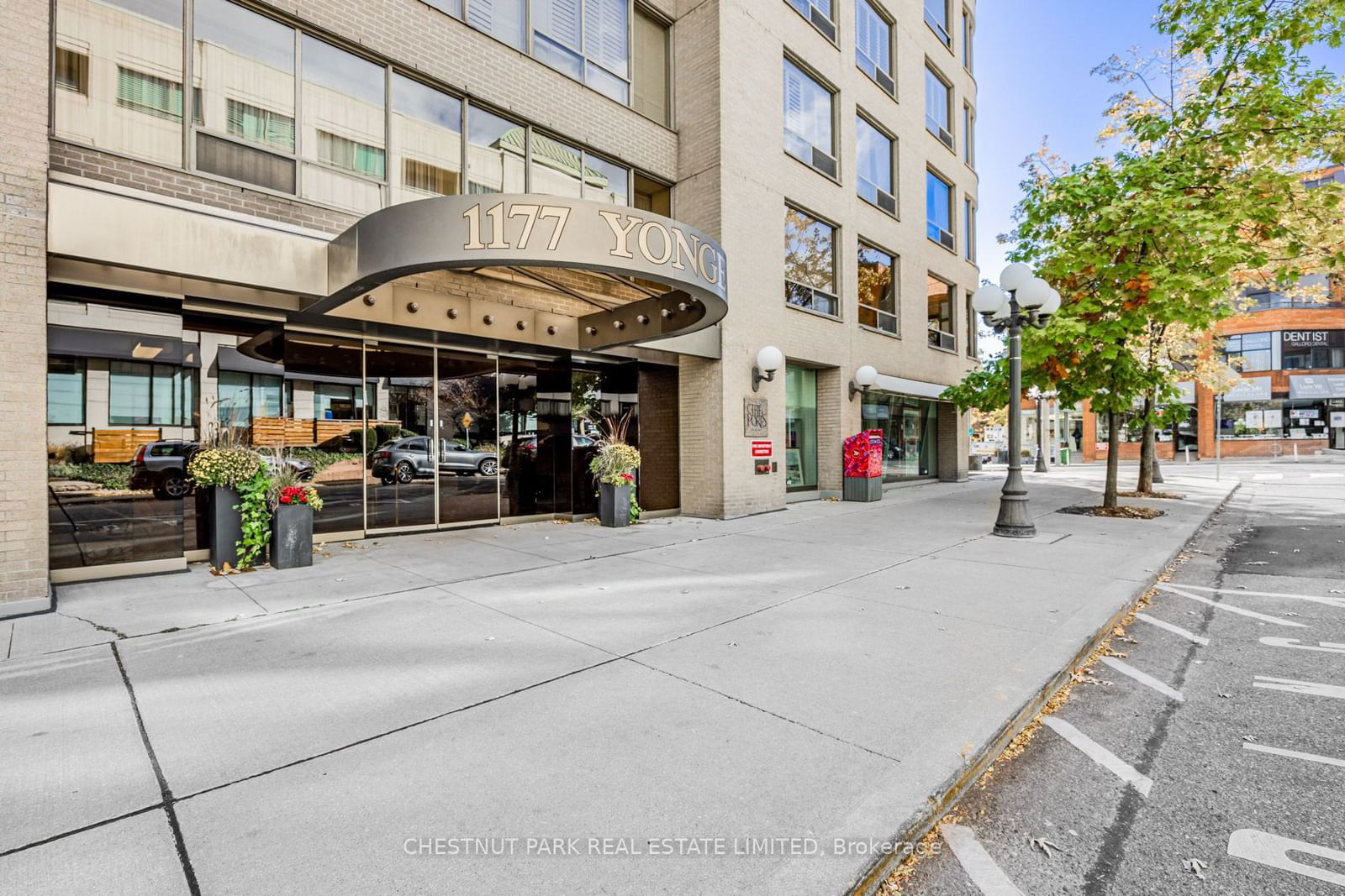 1177 Yonge St, unit 206 for rent