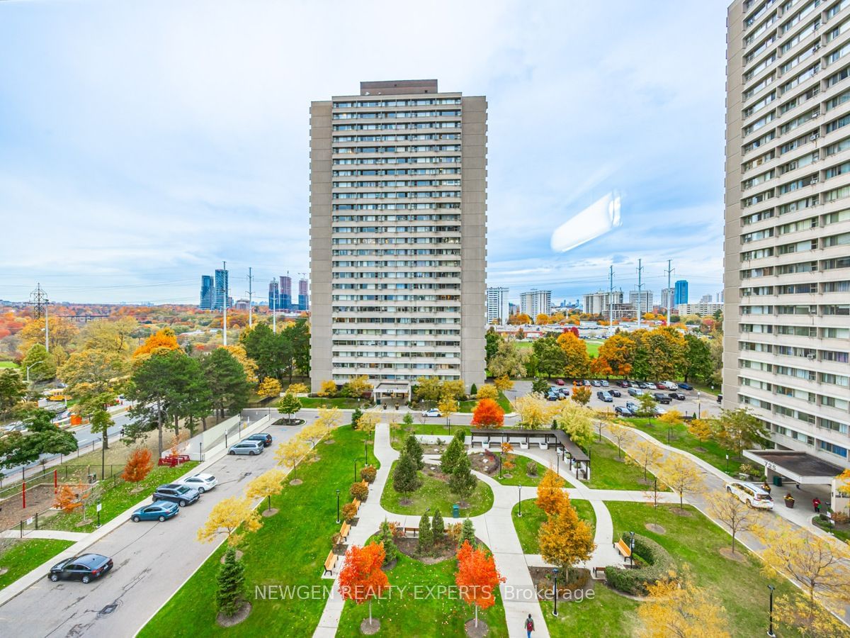 715 Don Mills Rd, unit 802 for sale