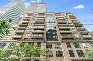 35 Hayden St, unit 615 for rent