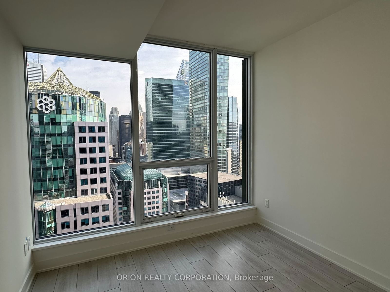 15 Mercer St, unit 2806 for rent