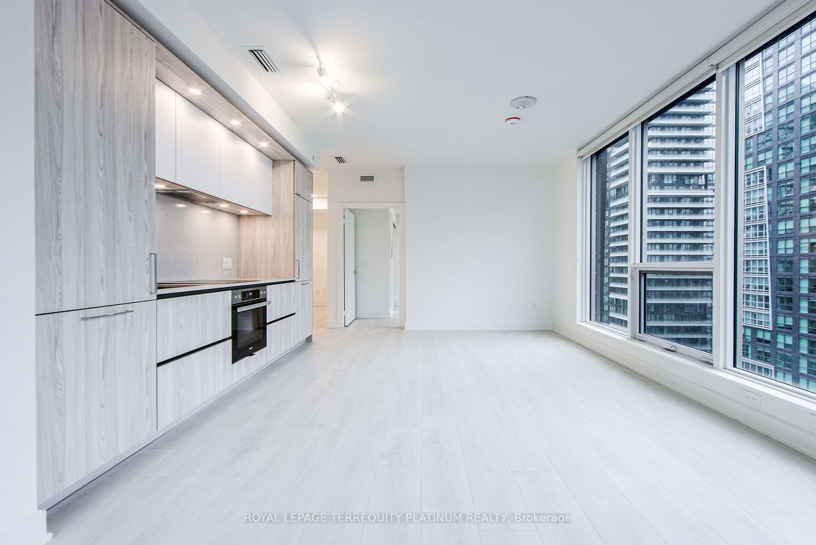 15 Mercer St, unit 2906 for rent