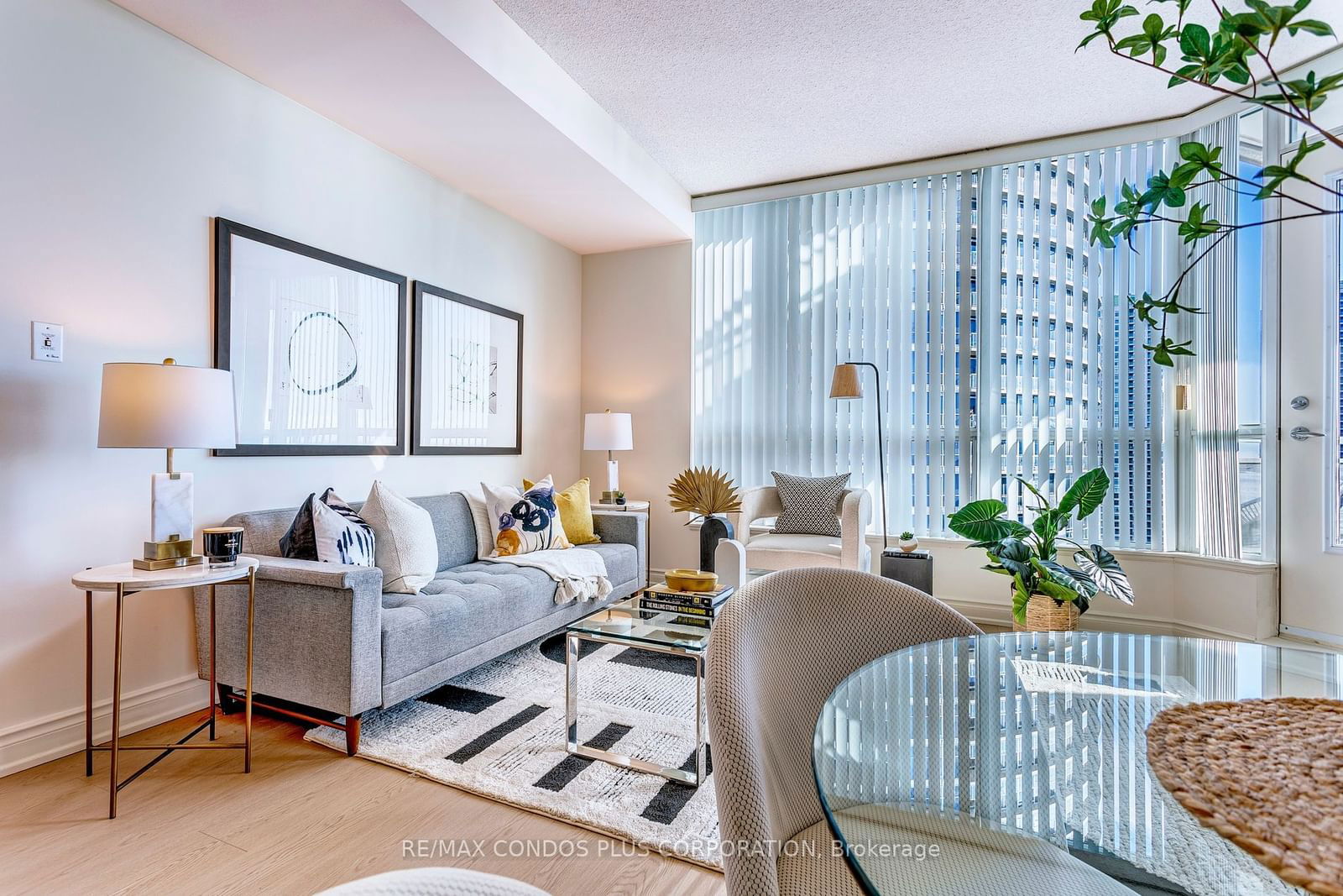 228 Queens Quay W, unit 2005 for sale