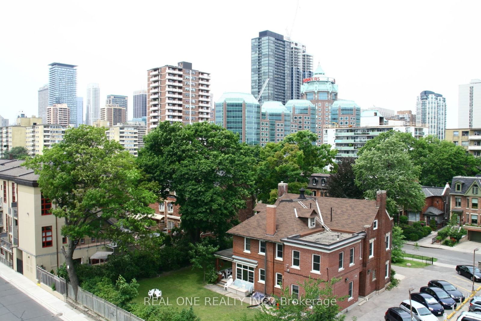 500 Sherbourne St, unit 506 for rent