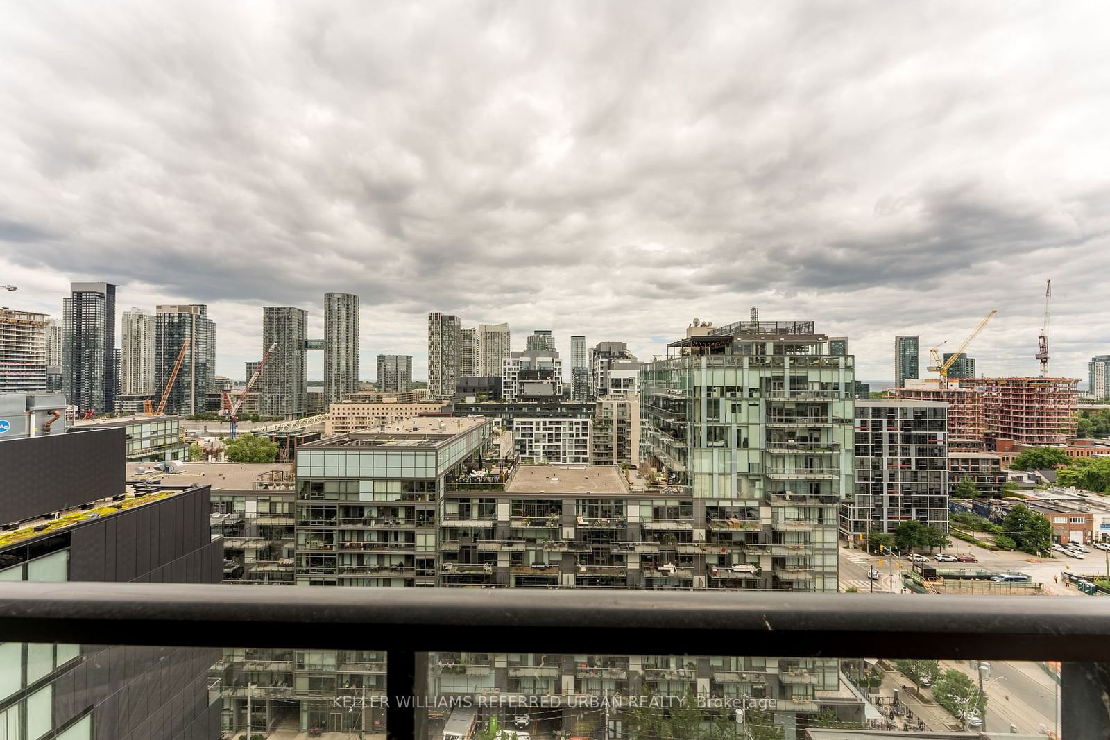 629 King St W, unit Ph1408 for sale