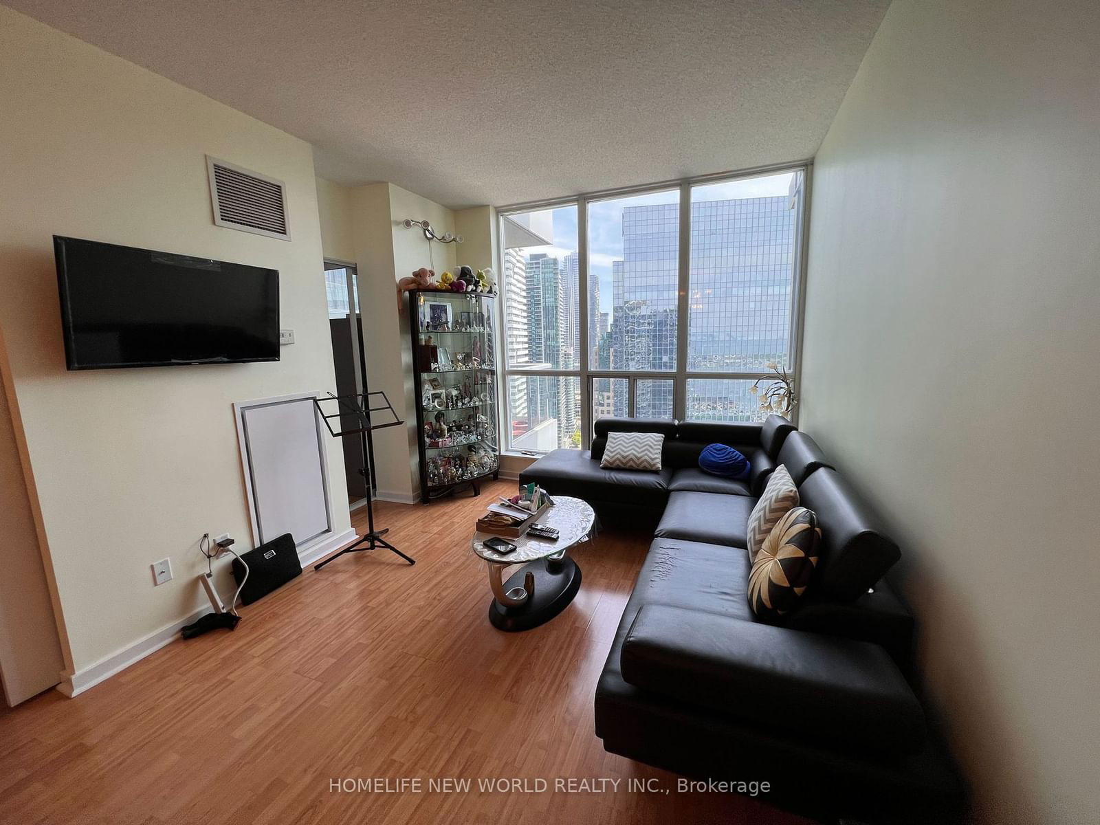 8 York St, unit 3503 for rent