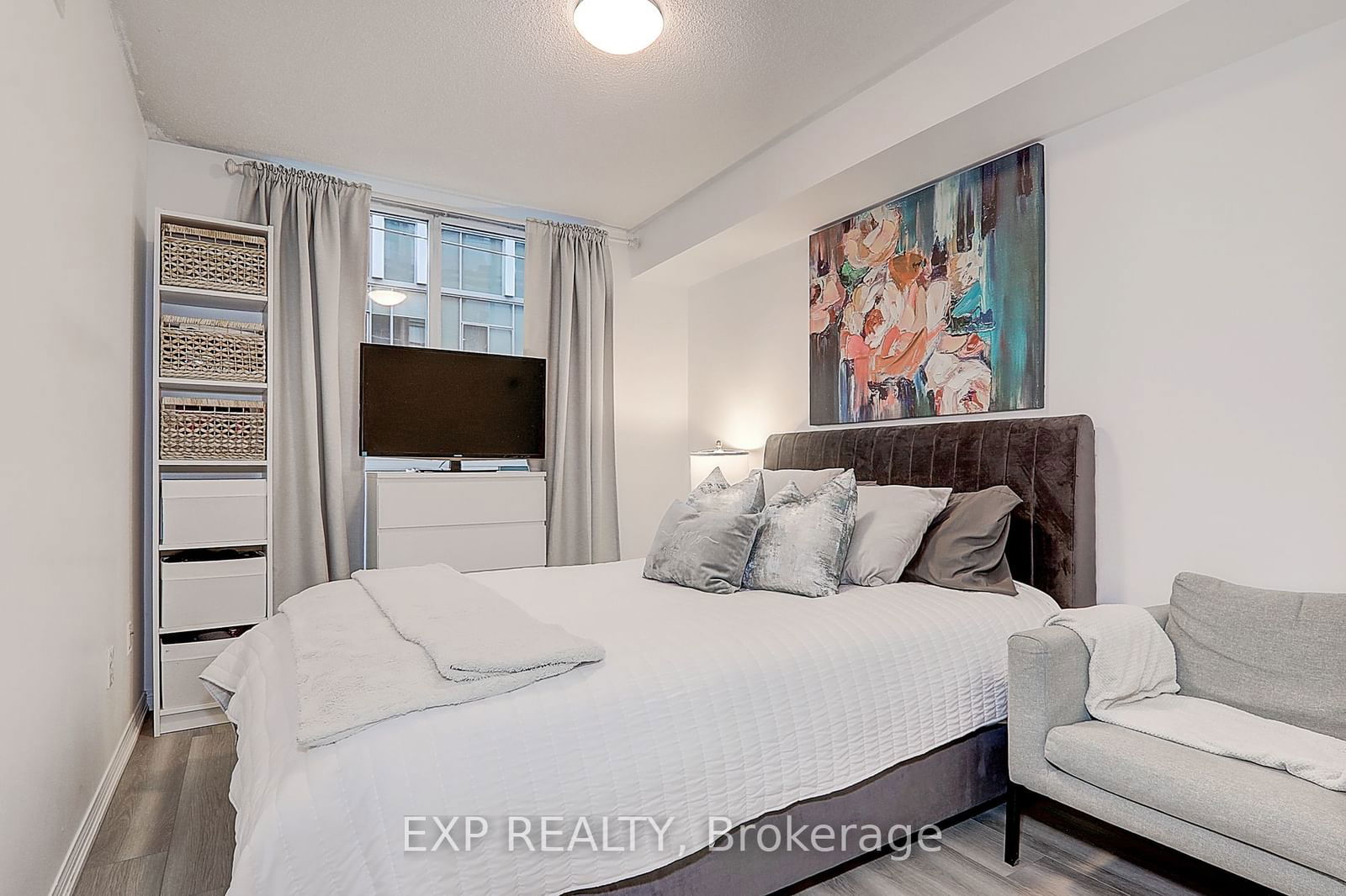 311 Richmond St E, unit 304 for sale