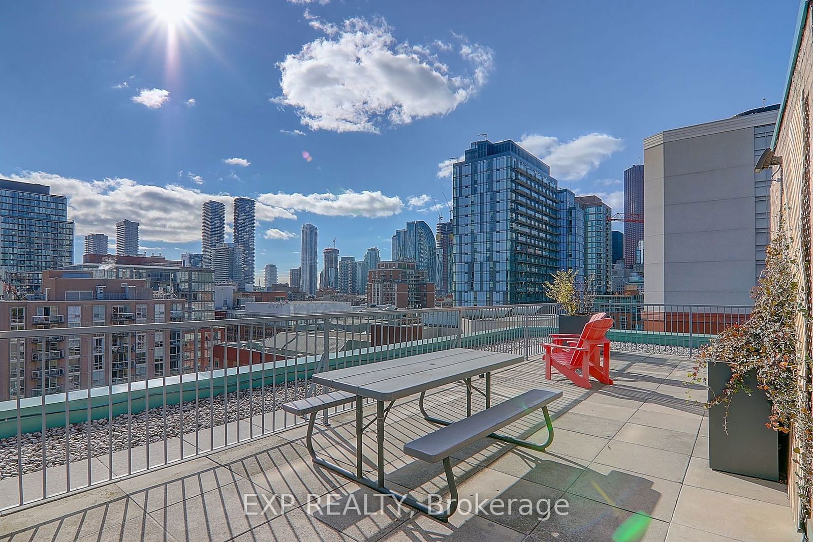 311 Richmond St E, unit 304 for sale