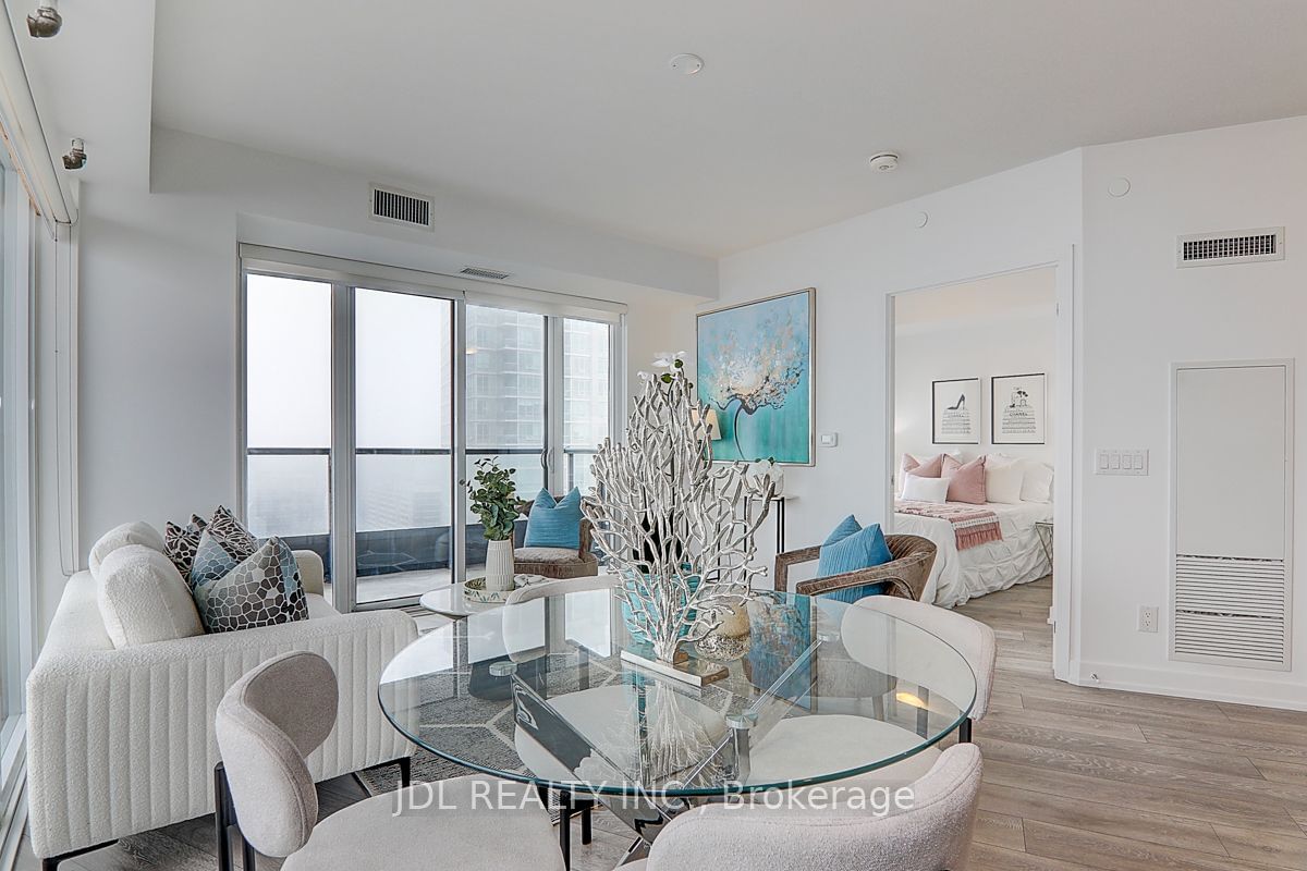 159 Wellesley St E, unit 3107 for sale