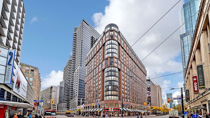 7 Carlton St, unit 407 for rent