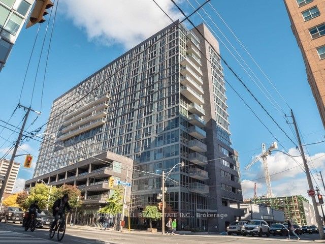 320 Richmond St E, unit 619 for rent