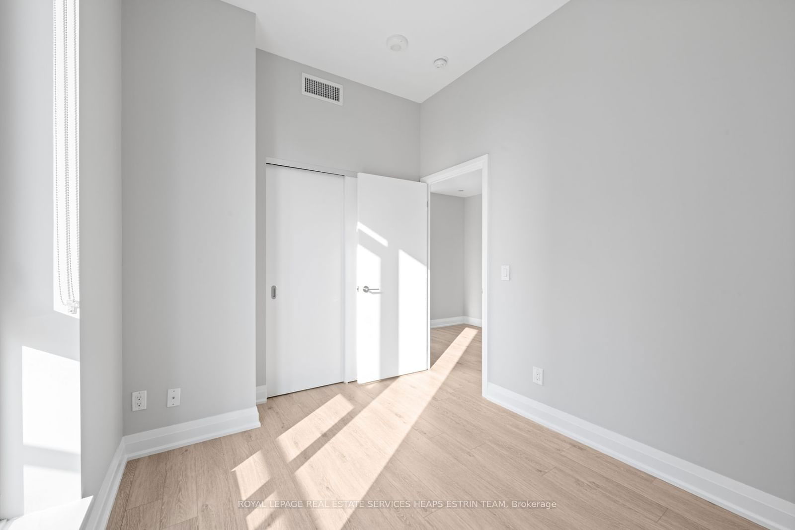 25 Montgomery Ave, unit 2802 for rent