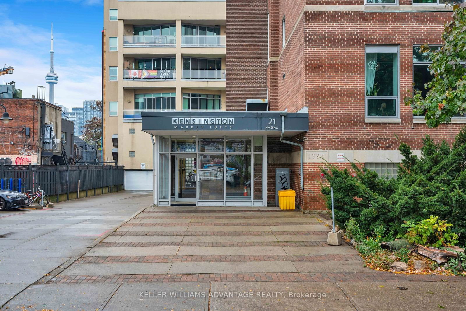 21 Nassau St, unit 310 for sale