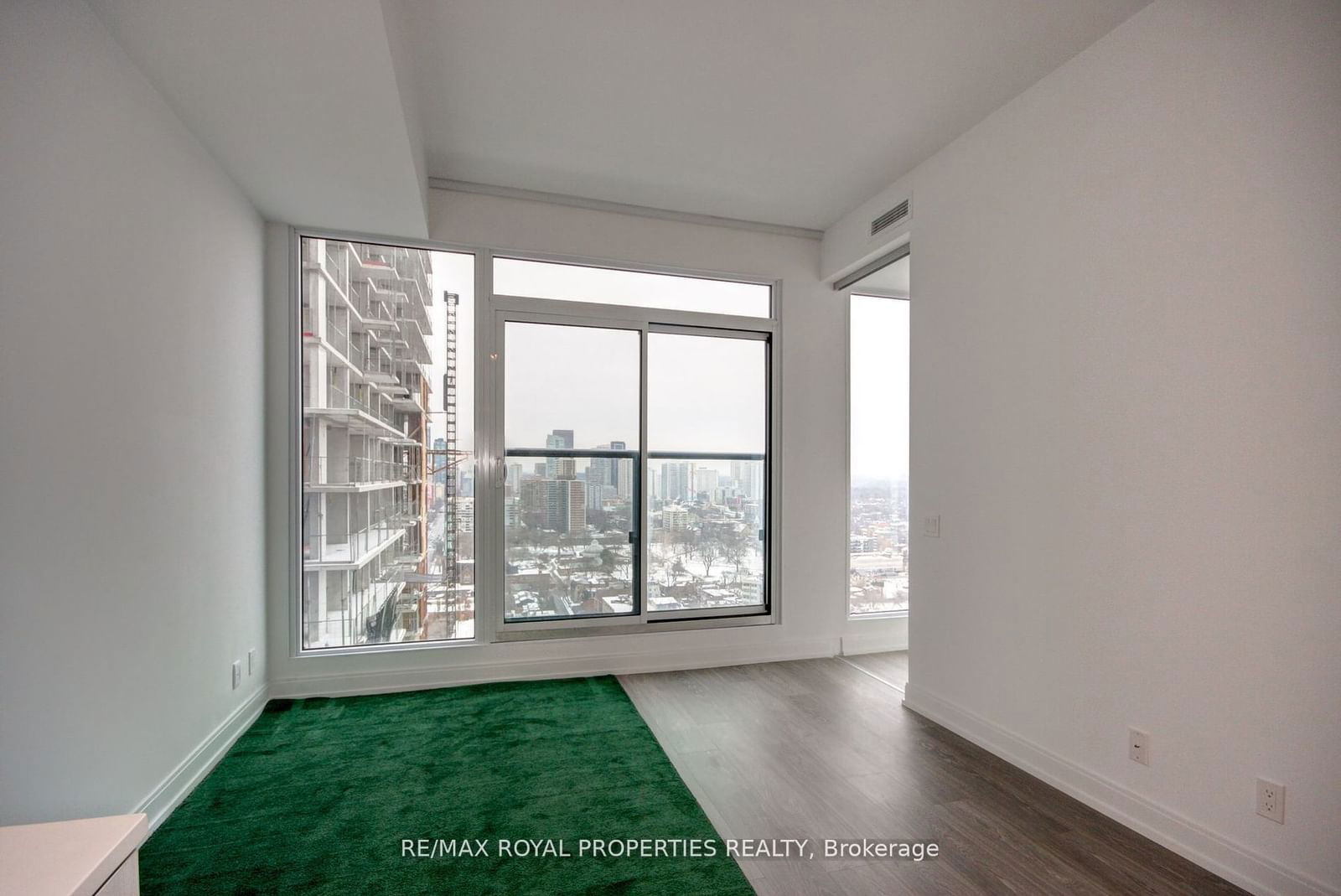 181 Dundas St E, unit 3003 for rent