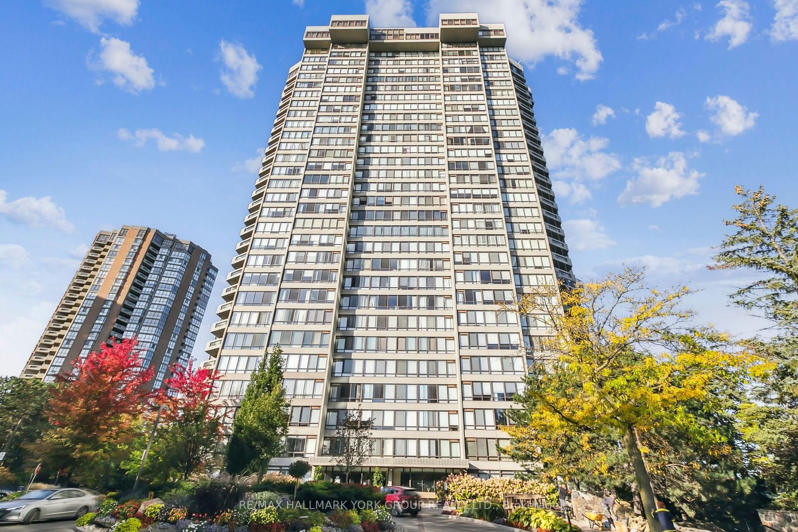 The Elegance Condos, North York, Toronto